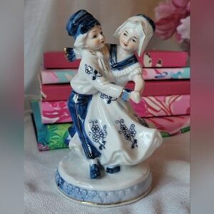 Vintage Dutch Blue & White Dancing Figurine